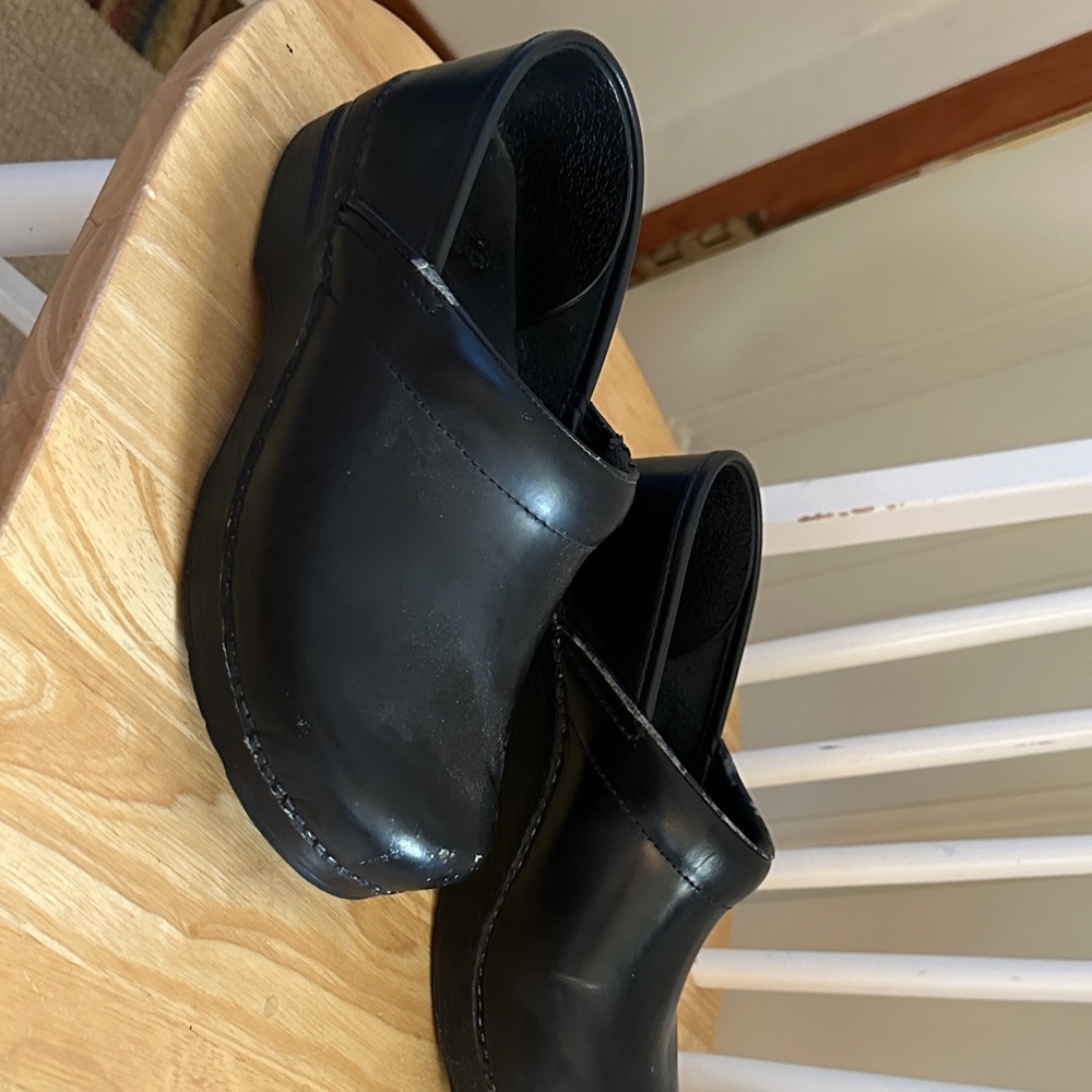 Dansko Black Women's Loafers/clogs size 39 - Picture 6 of 10